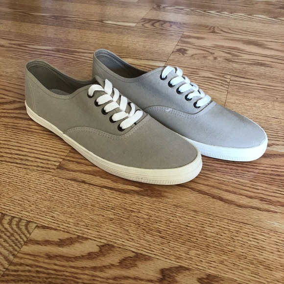 American Eagle Low Cut Shoes - Picture 3 of 7